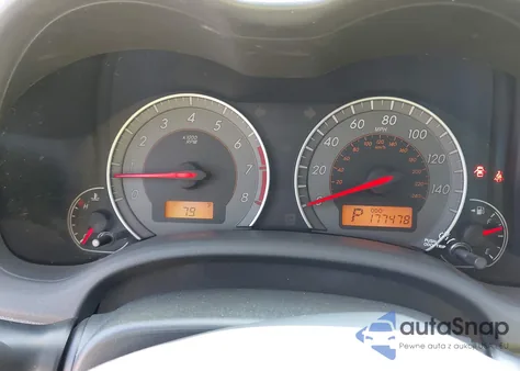 2010 Toyota Corolla S z USA, uszkodzony, nr VIN 2T1BU4EE6AC449246